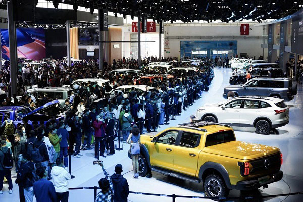 Turntables for car display at auto show